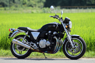 CB1100_002_1.jpg