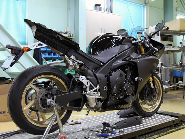 YZF-R1、開発中…?!: 【アールズギアBLOG】 Riding with Pleasure！