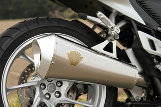 vfr_silencer03.jpg
