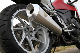 vfr_silencer06.jpg